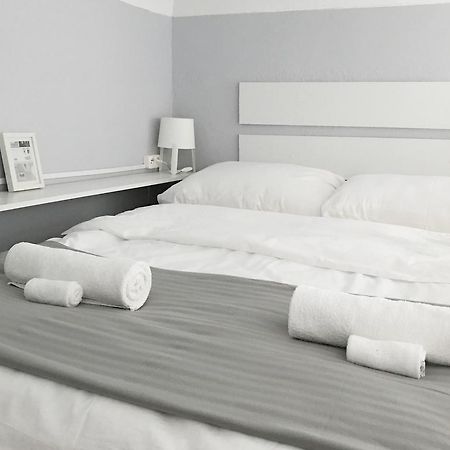 Noctis Apartment Chmielna Warsawa Bagian luar foto